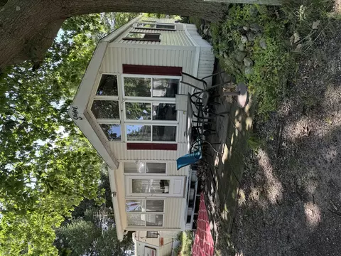 8120 Aspen Dr, Canadian Lakes, MI 49346
