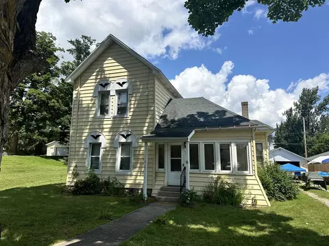 526 W Upton, Reed City, MI 49677