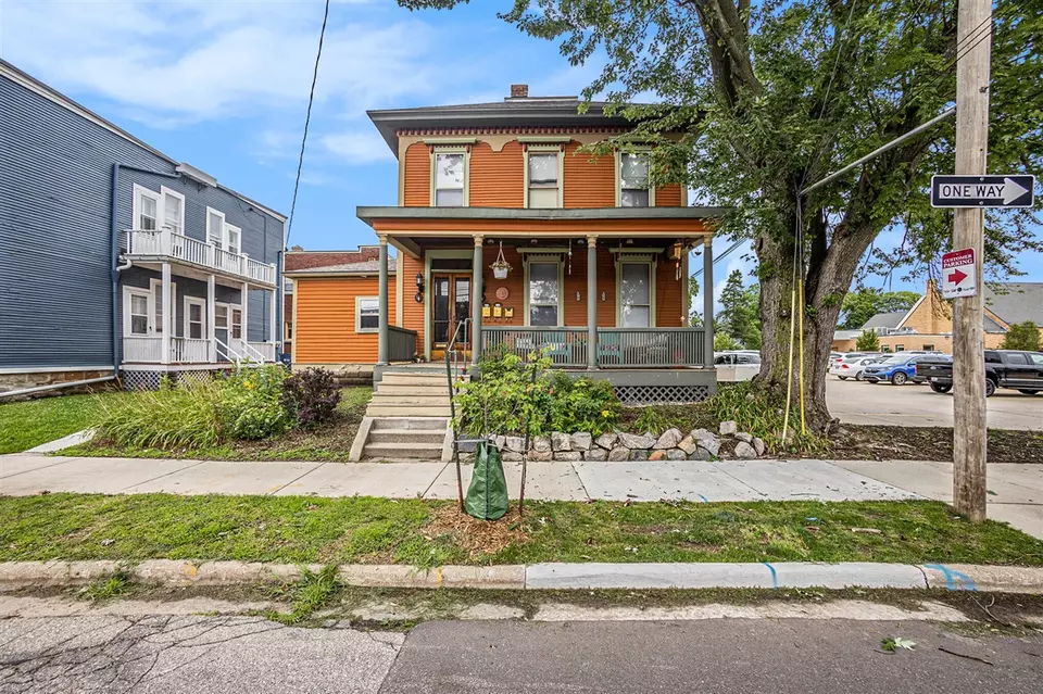 Exterior - 211 Union, Grand Rapids, MI 49503 photo 1 of 12