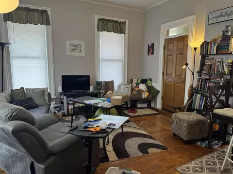 Living - 211 Union, Grand Rapids, MI 49503 photo 1 of 1