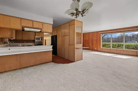 Living - 7346 Evans, Eau Claire, MI 49111 photo 4 of 4
