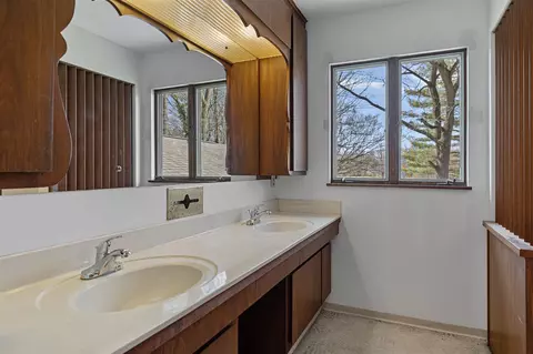 Bath - 7346 Evans, Eau Claire, MI 49111 photo 1 of 1