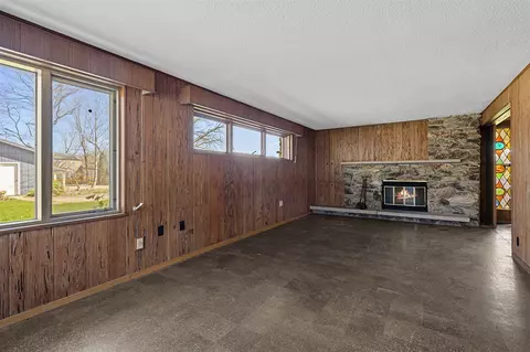 Living - 7346 Evans, Eau Claire, MI 49111 photo 1 of 4