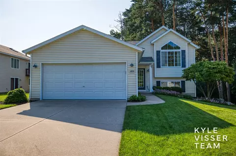 1484 Lawncrest, Grand Rapids, MI 49505