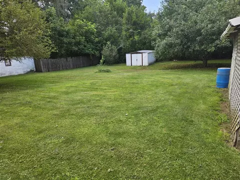 Exterior - 7970 Sunnydell, Parma, MI 49269 photo 4 of 5