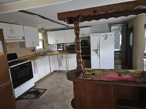Kitchen - 7970 Sunnydell, Parma, MI 49269 photo 1 of 1
