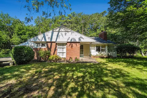 4233 Armstrong, Norton Shores, MI 49441