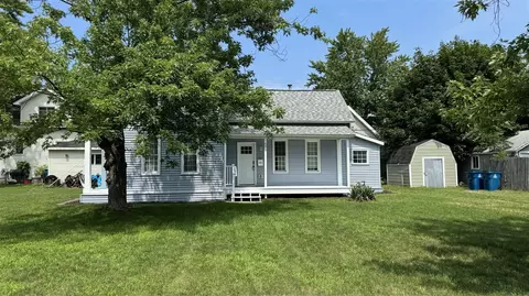 609 Columbus, Grand Haven, MI 49417