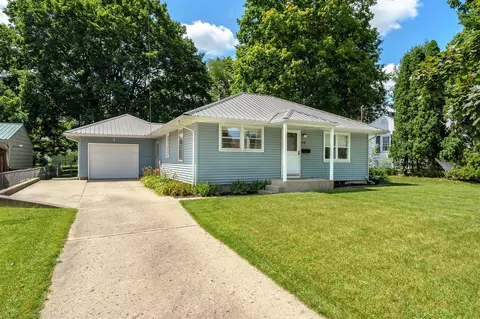 44 Everett, Battle Creek, MI 49037