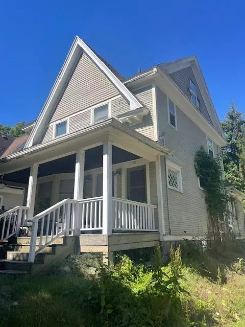 45 Auburn, Grand Rapids, MI 49506