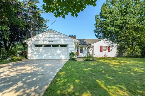 715 Keenway, Kalamazoo, MI 49001