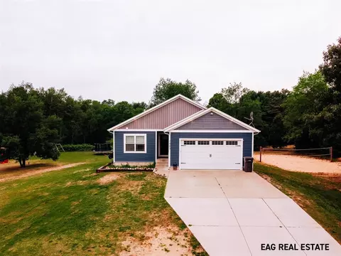 1983 S Sullivan, Ravenna, MI 49451