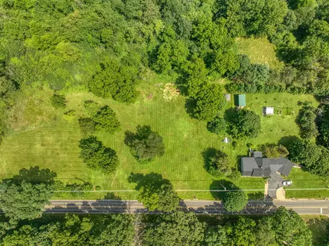 P-1 S Dearing, Spring Arbor, MI 49283 photo 5