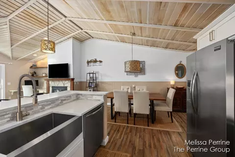 Kitchen - 354 Mariners Cv #38, Douglas, MI 49406 photo 5 of 6