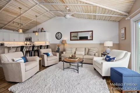 Living - 354 Mariners Cv #38, Douglas, MI 49406 photo 2 of 7