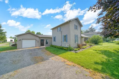100 North, Napoleon, MI 49261