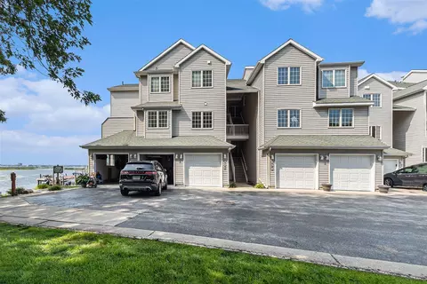 2411 Lake #2, North Muskegon, MI 49445