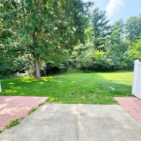 Exterior - 4525 Westbrook #39, Jackson, MI 49201 photo 2 of 2