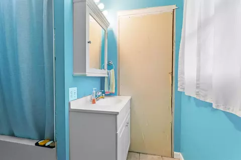 Bath - 71196 Union, Union, MI 49130 photo 2 of 2