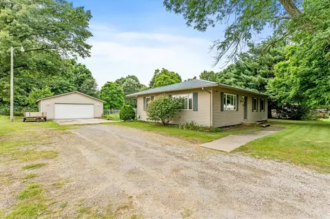 Exterior - 71196 Union, Union, MI 49130 photo 2 of 11
