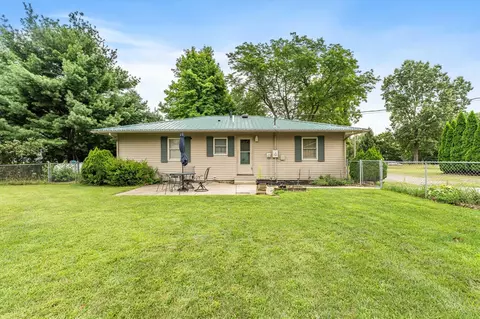 Exterior - 71196 Union, Union, MI 49130 photo 7 of 11