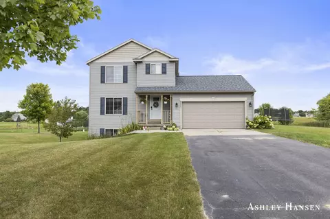 2177 Winston Vw, Cedar Springs, MI 49319