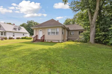 122 Beulah, Battle Creek, MI 49037