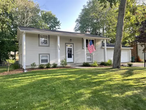 1325 Crandall, Norton Shores, MI 49441