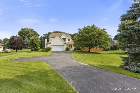 7277 11 Mile, Rockford, MI 49341