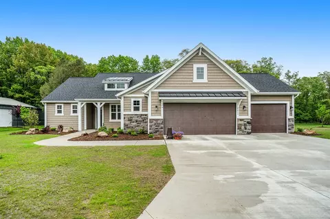 6611 Cottage Crk, Holland, MI 49423