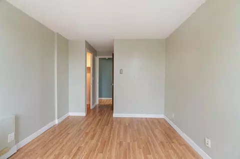Living - 715 W Michigan #208, Jackson, MI 49201 photo 11 of 11