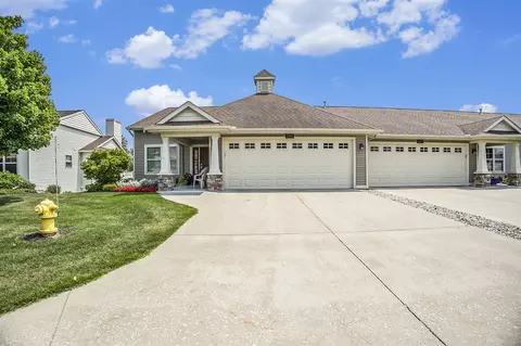 1271 Prestwick #108, Holland, MI 49423