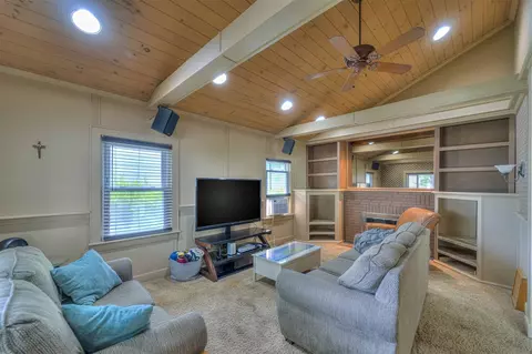 112 N Bowen, Jackson, MI 49202 photo 10