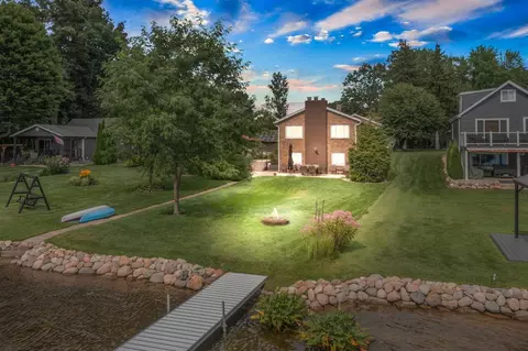 70178 Lakeview, Edwardsburg, MI 49112