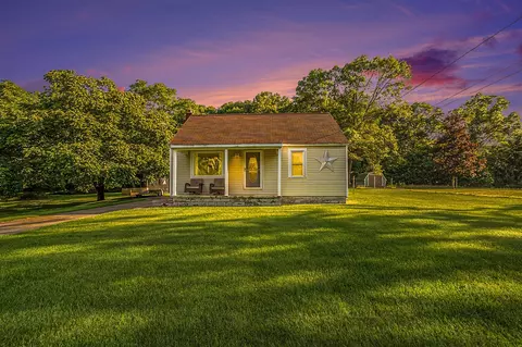 1668 Fenner, Muskegon, MI 49445