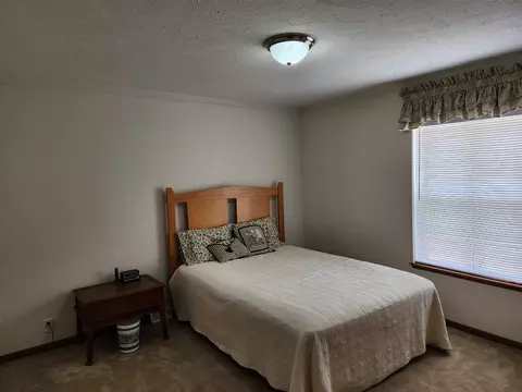 Bedroom - 1844 E 88th, Newaygo, MI 49337 photo 2 of 3
