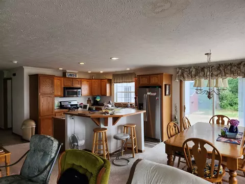 Kitchen - 1844 E 88th, Newaygo, MI 49337 photo 2 of 2