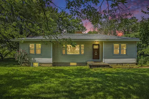 1529 Robbins, Grand Haven, MI 49417