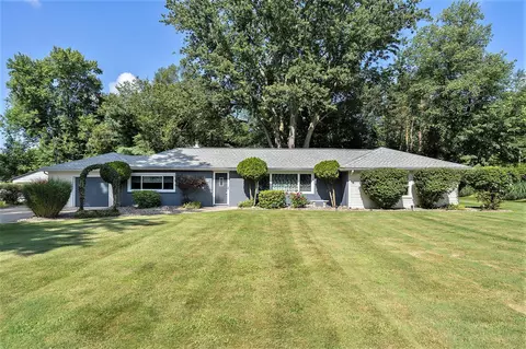 225 Parrott, Battle Creek, MI 49037