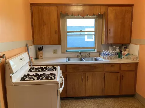 552 Sparks, Jackson, MI 49202 photo 9