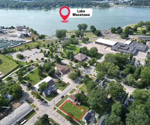 359 Harrison, Holland, MI 49423