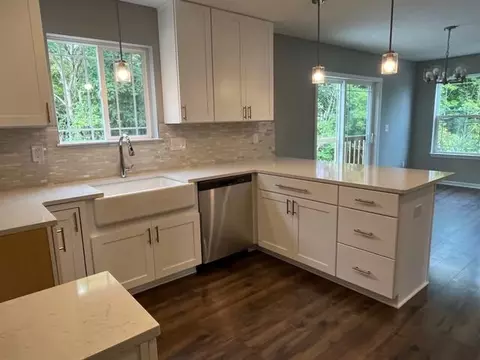 Kitchen - 109 Flint, Brooklyn, MI 49201 photo 3 of 3
