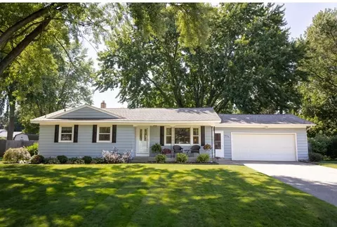 7775 Hollyhock, Jenison, MI 49428