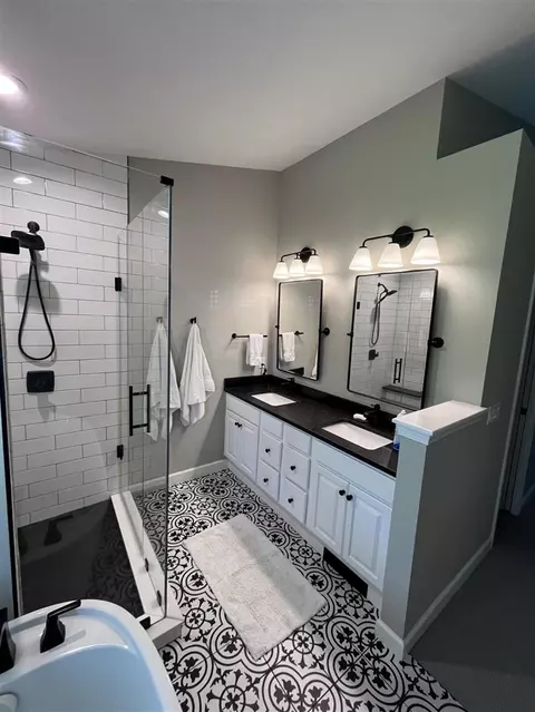 720 Maple Hl, Ada, MI 49301 photo 4