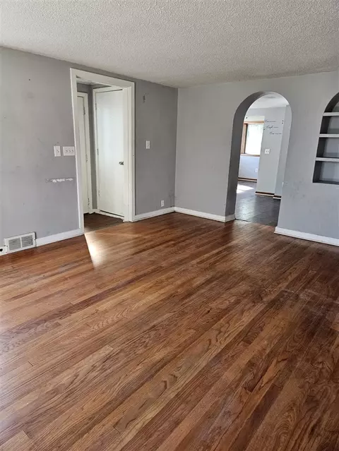 810 E Remus, Mount Pleasant, MI 48858 photo 14