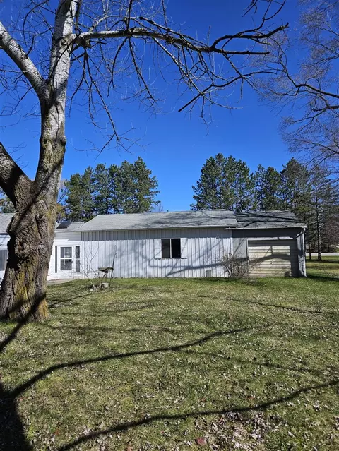 810 E Remus, Mount Pleasant, MI 48858 photo 6