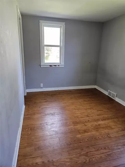 810 E Remus, Mount Pleasant, MI 48858 photo 15