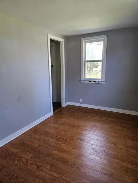 810 E Remus, Mount Pleasant, MI 48858 photo 17