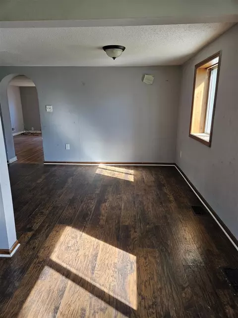 810 E Remus, Mount Pleasant, MI 48858 photo 9