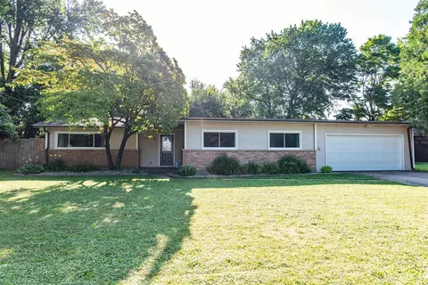 2581 Fairgrove, Kalamazoo, MI 49009